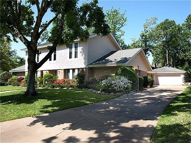 1st image of 607 Forest Lake Dr