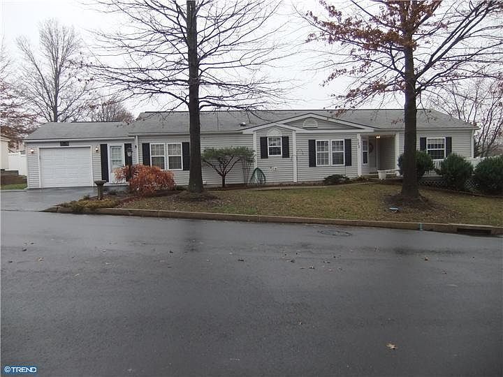 323 Hidden Springs Dr, Souderton, PA 18964 Zillow