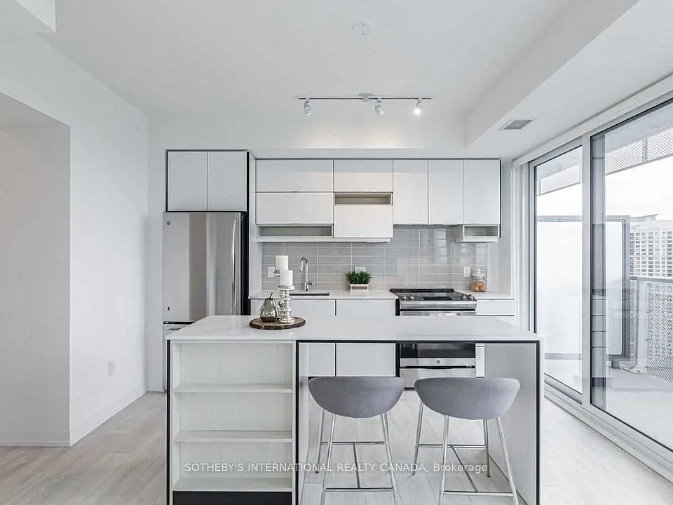4065 Confederation Pkwy #2510