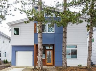 6814 SE 45th Ave UNIT A, Portland, OR 97206