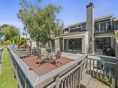 25 Spinnaker Pl, Redwood City, CA, 94065