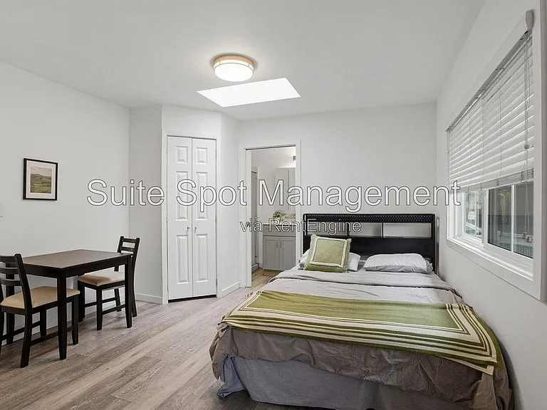 1409 Jefferson Ave #A1 — Photo 6