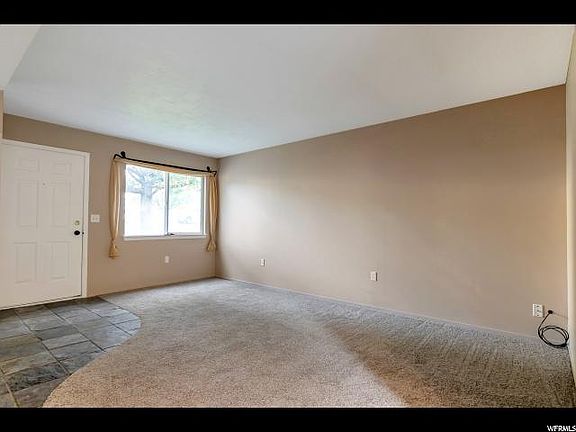 5th image of 3216 S Buena Verde Ln