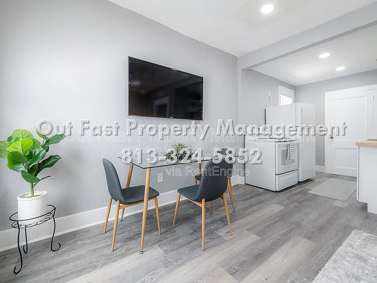 517 W Idlewild Ave #3 — Photo 21