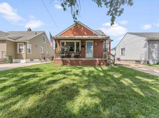 14836 College Ave, Allen Park, MI 48101