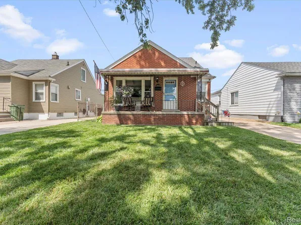 14836 College Ave, Allen Park, MI 48101