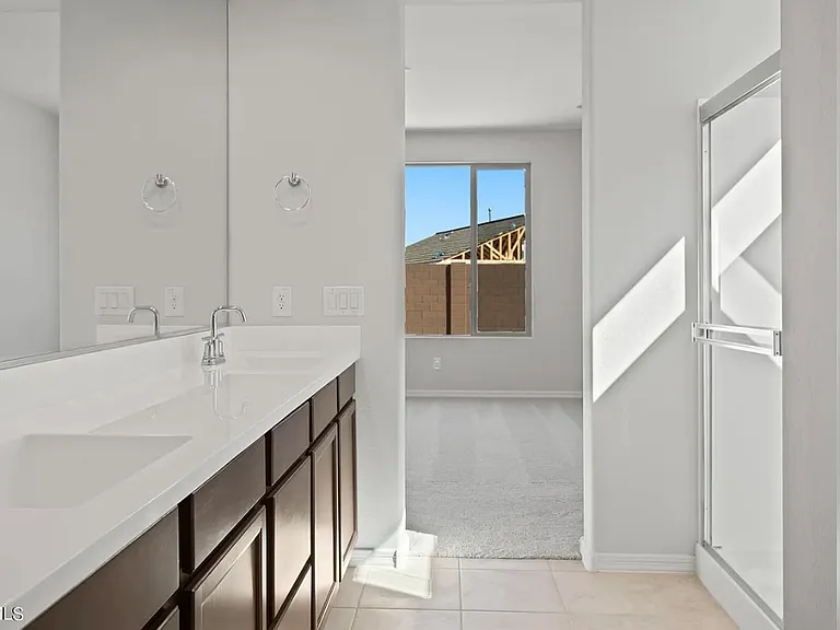 32325 N Vernal Ln — Photo 16