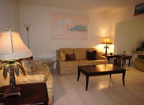 5th image of 7430 Lake Breeze Dr APT 204