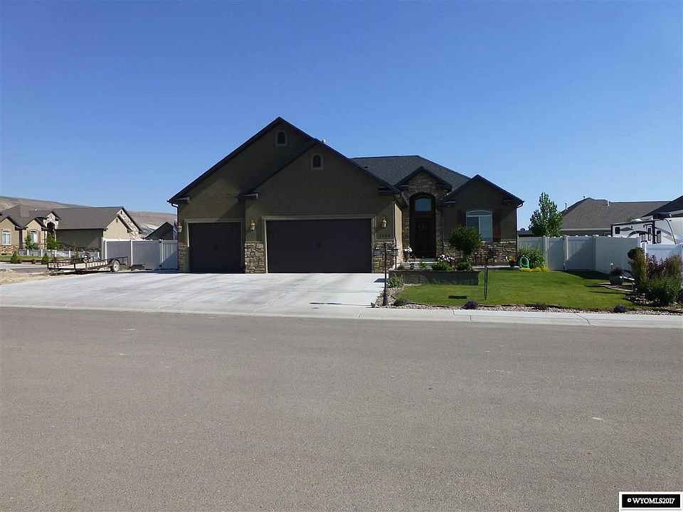 1st image of 3269 Klondike Way