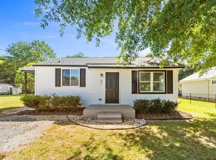 93 W Hamer St, Coats, NC 27521