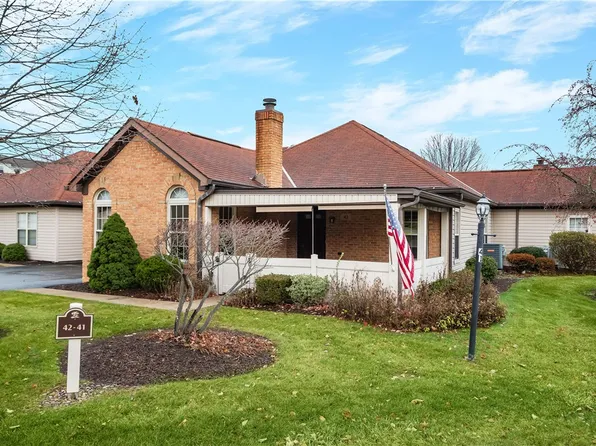 41 Ashford Dr, Cranberry Township, PA 16066