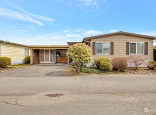 3127 40th Ave E #9, Tacoma, WA 98443