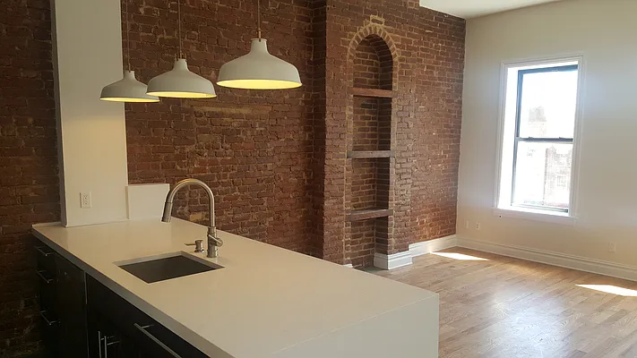 Rented by Lions Share Inc. | media 30