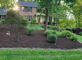 2581 Essex Dr, Concord, NC 28025