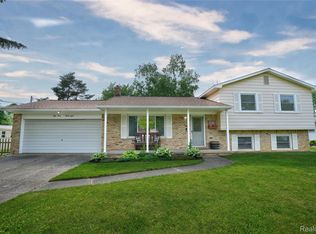 5388 N Georgetown Rd, Grand Blanc, MI 48439