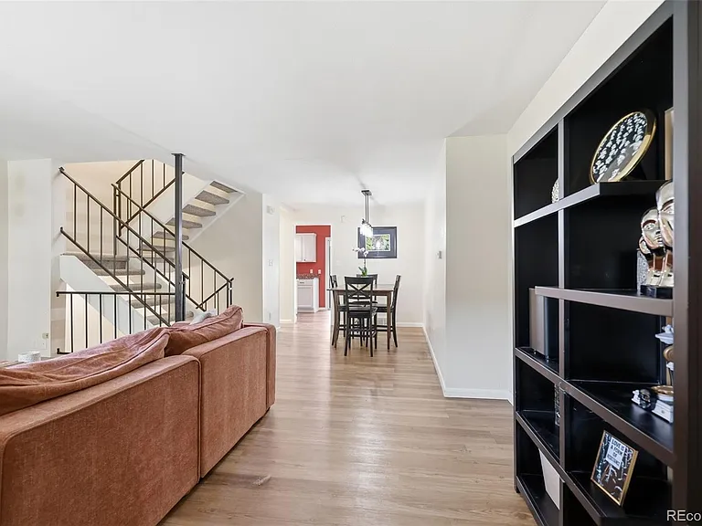 1169 S Monaco Street Pkwy — Photo 8