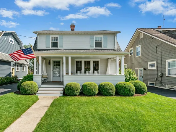 18 Wallace Avenue, Norwalk, CT 06855