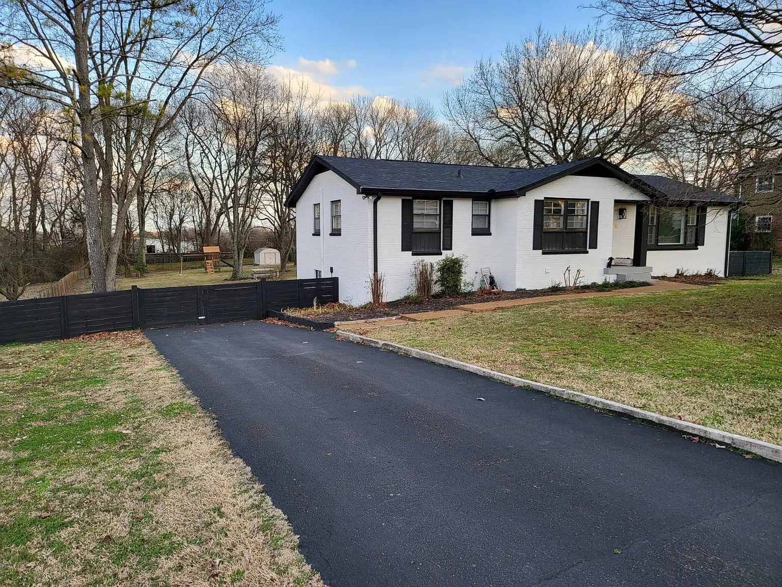 3 bed, 1.5 bath, 1500 sqft, $2,800 — Photo 1