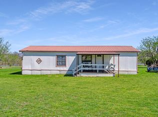 101 Frances Rd, Palmer, TX 75152