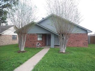 804 Camellia Ct, College Station, TX 77840
