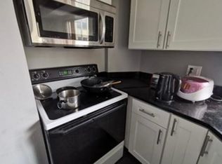 230 Brookline St #3, Cambridge, MA 02139