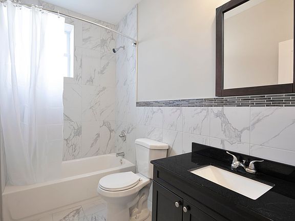 4th image of 5800 N 17th St #1R