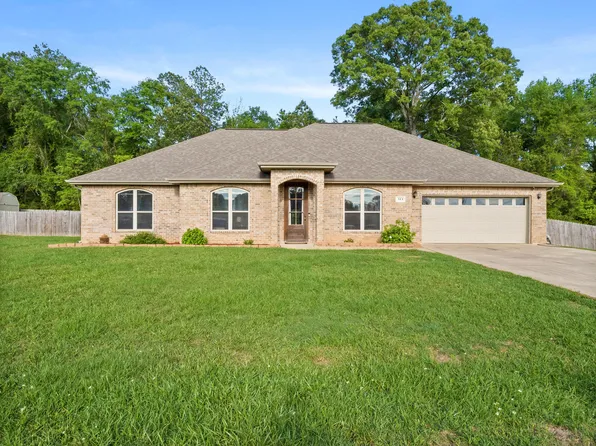 513 Woodland Pkwy, Leesville, LA 71446