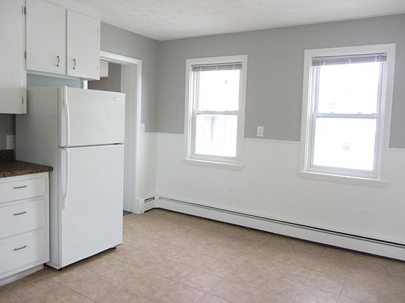 5th image of 45 Foss St #201