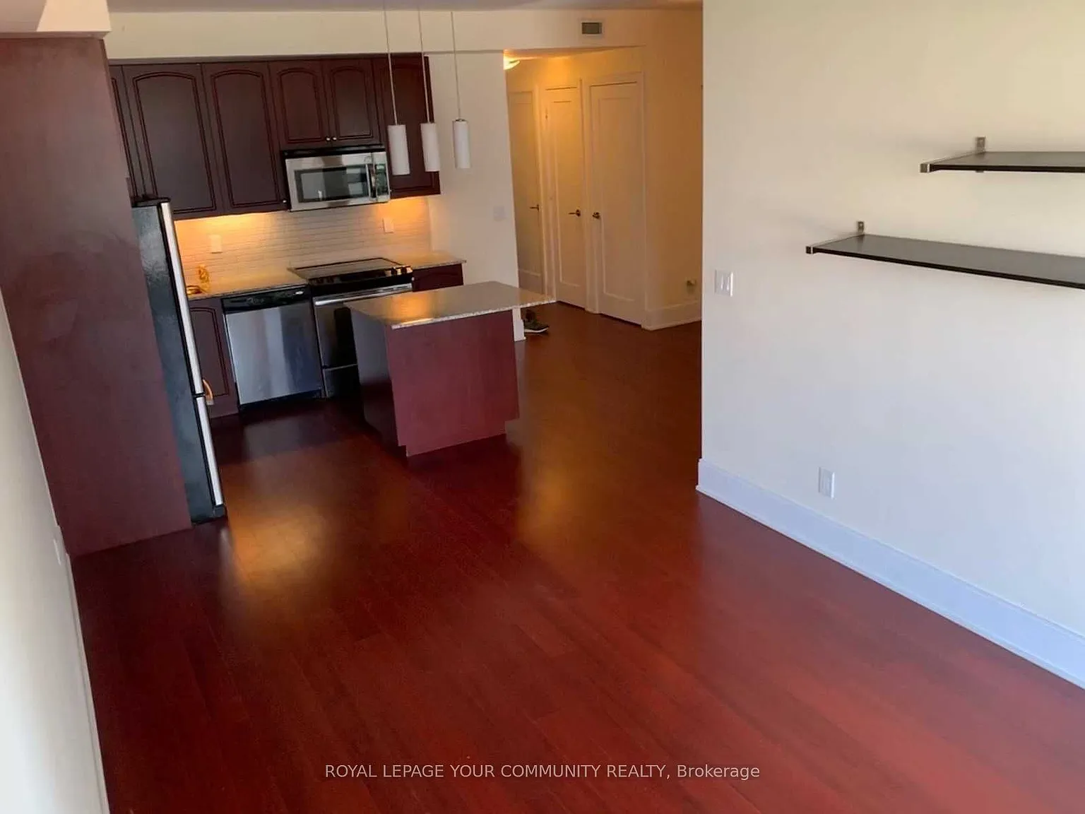 2 bed, $2,600 — Photo 4