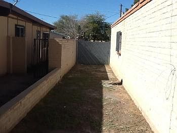 4th image of 4616 S Camino De Oeste