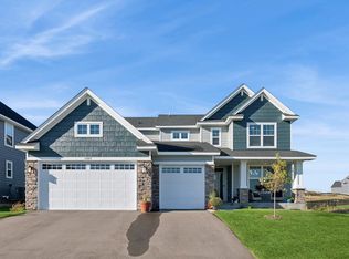 11025 Ithaca Ln, Osseo, MN 55369