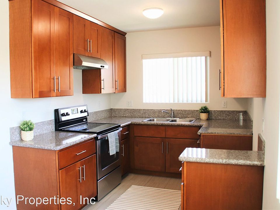 1st image of 6501 Fulton Ave #4