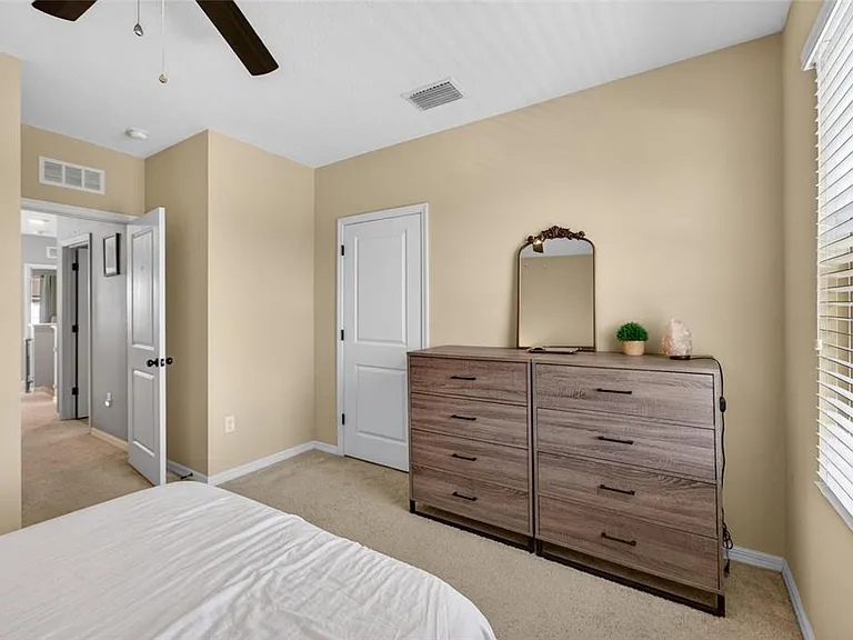 11176 Leland Groves Dr — Photo 48