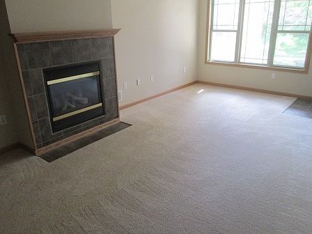 4th image of 450 N Silverbrook Dr Unit 103