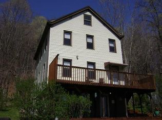 261 Creek Locks Rd, Rosendale, NY 12472