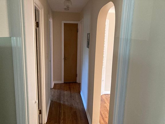 3rd image of 2277 Lakeview Ave #1