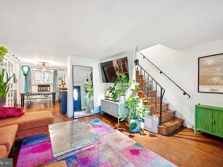 4572 Manayunk Ave — Photo 4