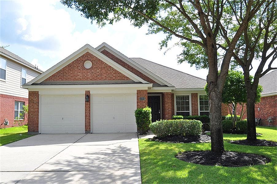 1st image of 22884 Lantern Hills Dr