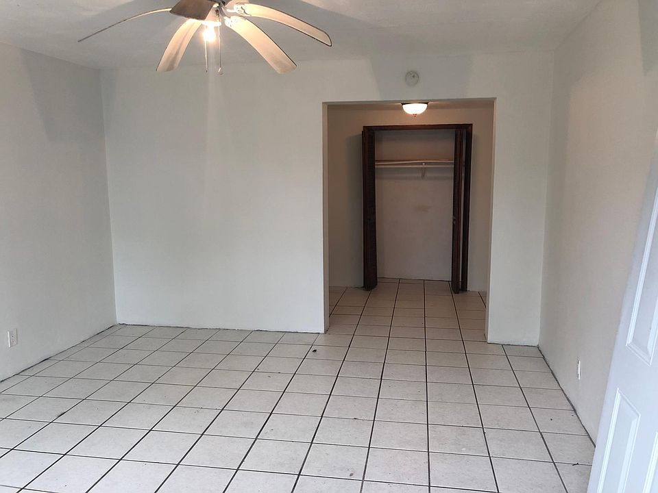 1st image of 24 SW 13th St APT 3