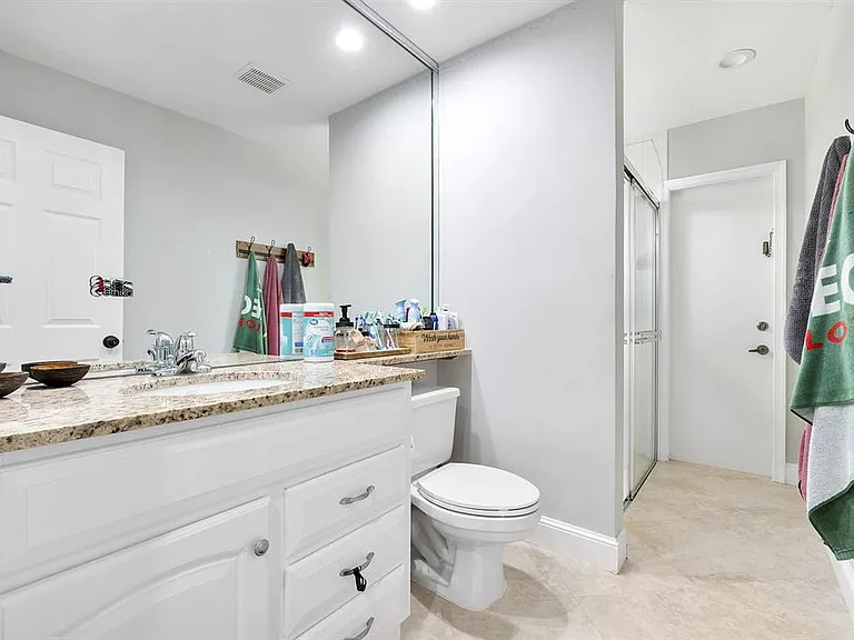 5431 NW 109th Ln — Photo 10