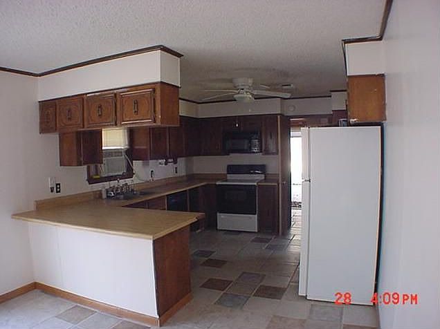2nd image of 2021 Alexandria Hwy