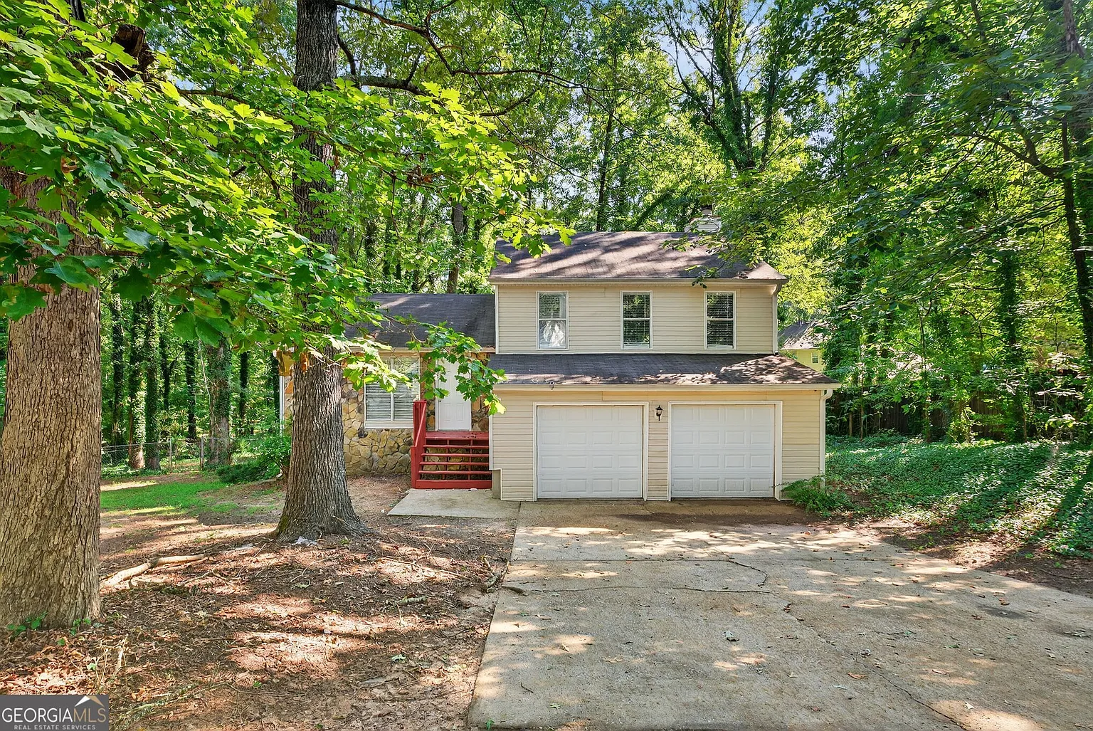 767 Forest Path photo 1