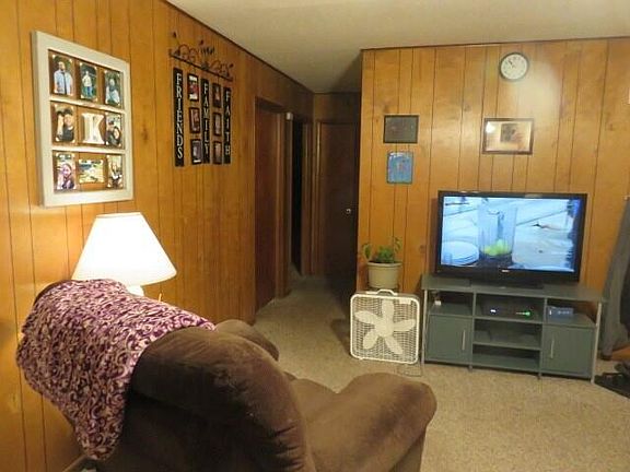 5th image of 6 Thompson Dr