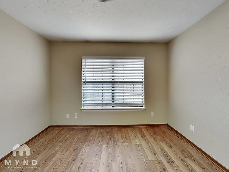6708 Oriole Ct — Photo 10