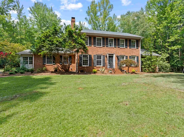 375 Stillhouse Rd, Roebuck, SC 29376