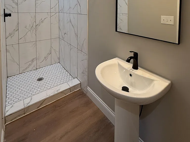 224 Brad St #A — Photo 9