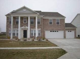 2914 Heirloom Ln, Greenwood, IN 46143