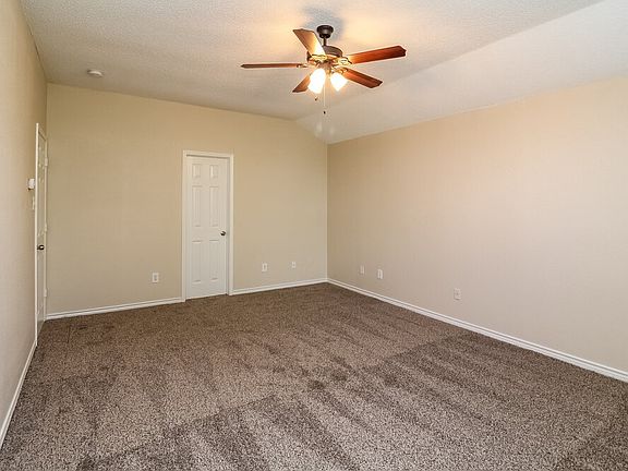 5th image of 2520 Buck Dr
