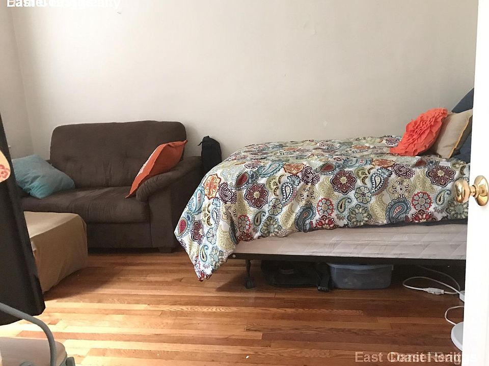 2nd image of 6 Camelot Ct APT 10F