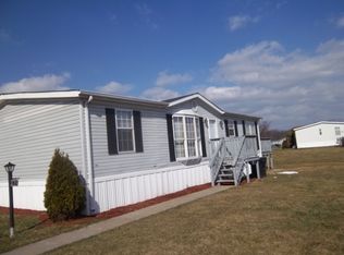 102 Gregory Pl, Winchester, VA